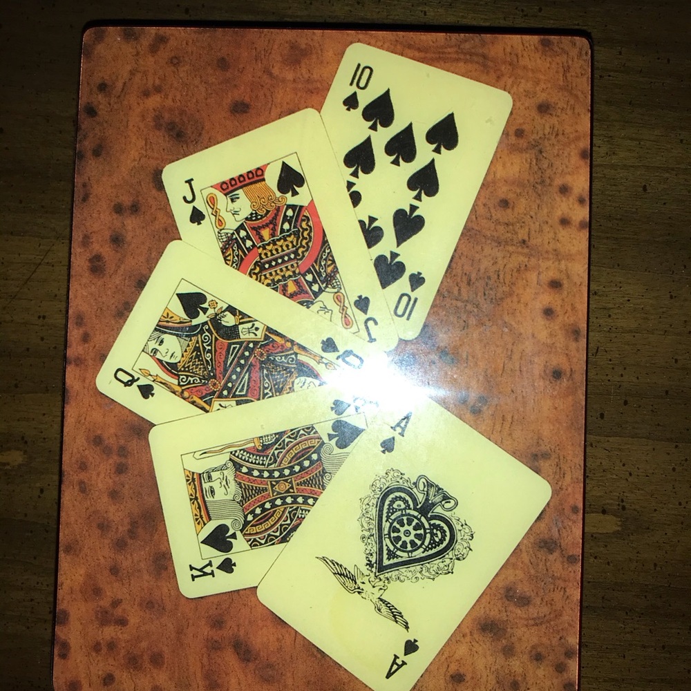 Wooden playing card holder - 2 decks